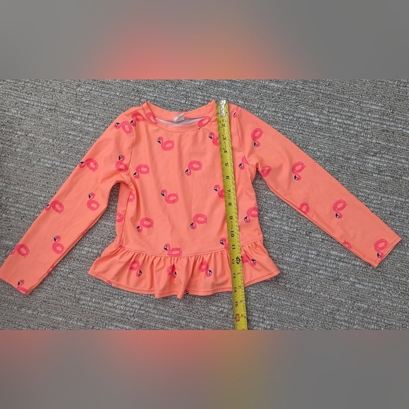 ✨HOST PICK✨Baby GAP (Size 5) Orange and Pink Flamingo Rashguard 2-Piece Swim Set - Picture 2 of 11